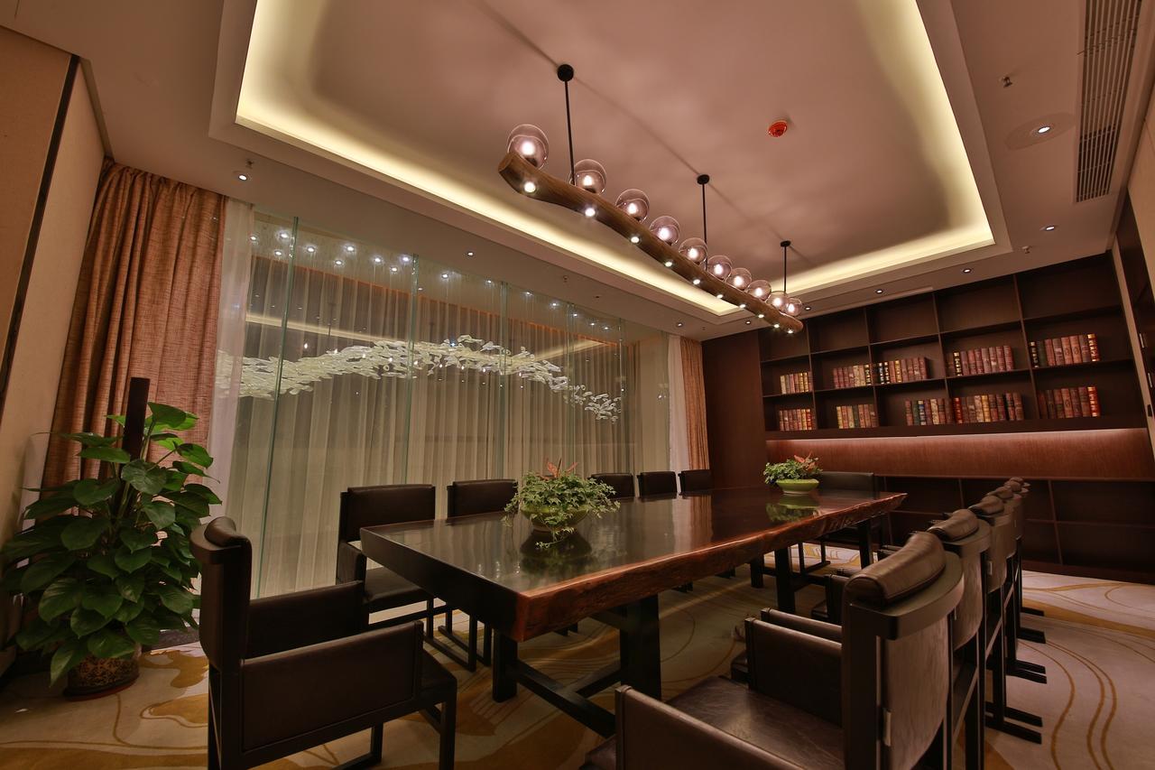 Fancy Hotel Sencsen Kültér fotó